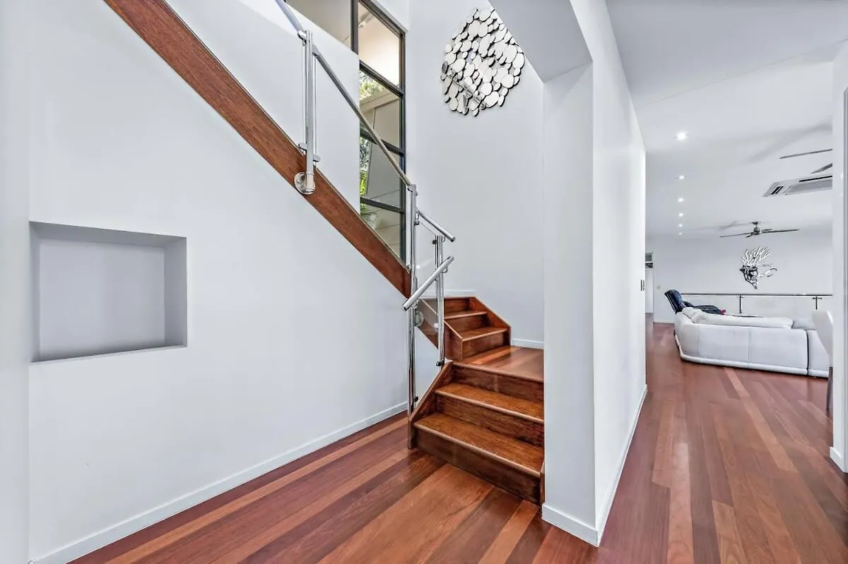 Σπίτι διακοπών 15 Kara - Luxurious Home With Million Dollar Views Airlie Beach Αυστραλία