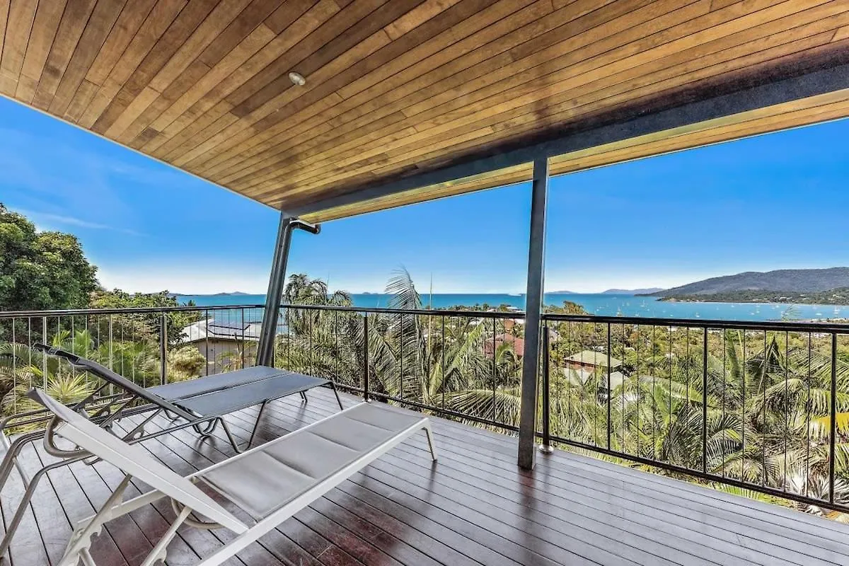 15 Kara - Luxurious Home With Million Dollar Views Airlie Beach