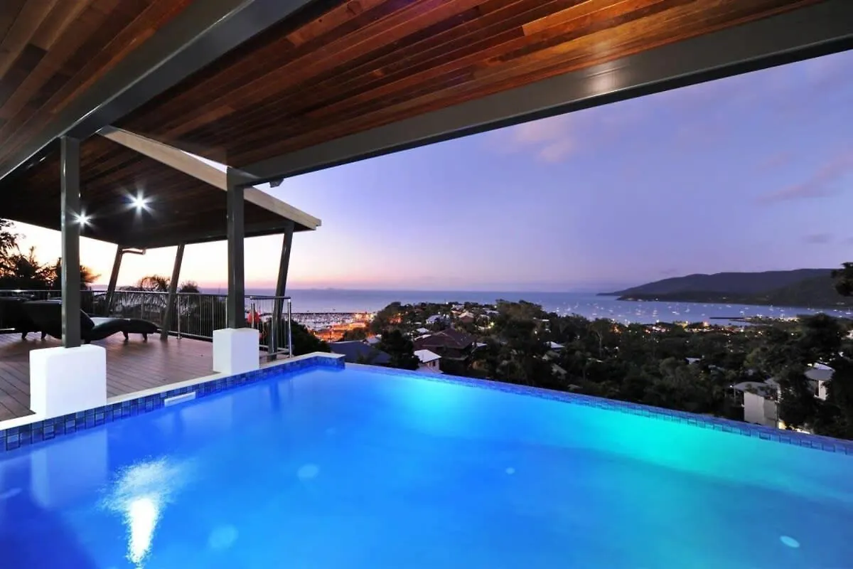15 Kara - Luxurious Home With Million Dollar Views Airlie Beach
