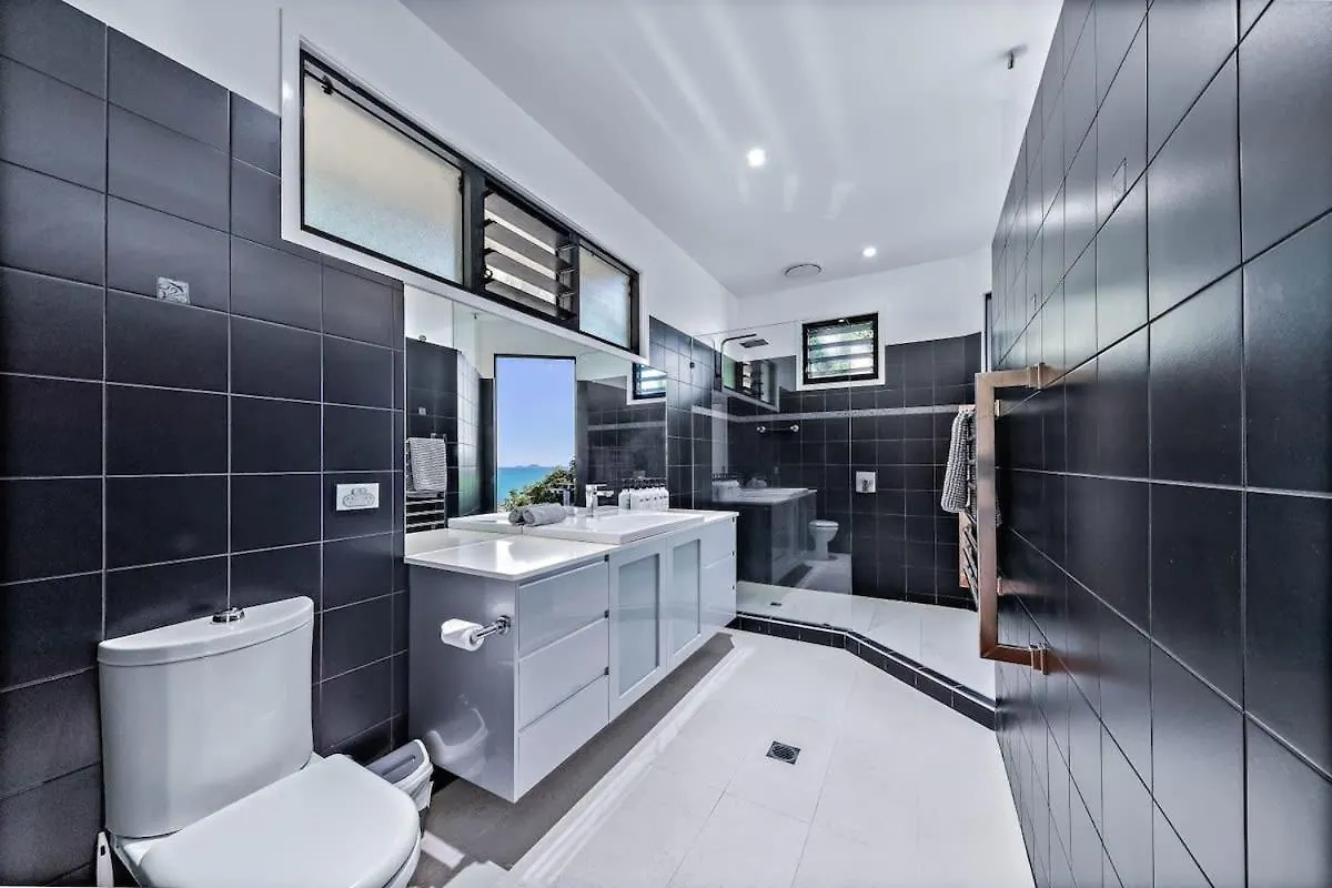 15 Kara - Luxurious Home With Million Dollar Views Airlie Beach