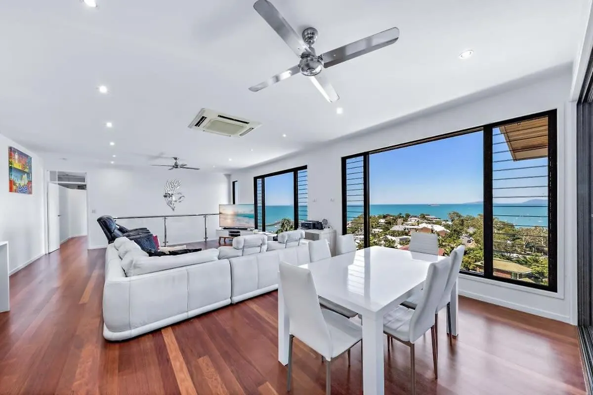15 Kara - Luxurious Home With Million Dollar Views Airlie Beach